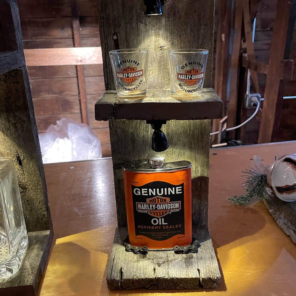 Harley Davidson Decanter Set